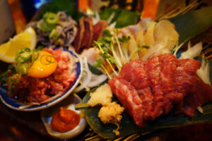 名物の肉刺し