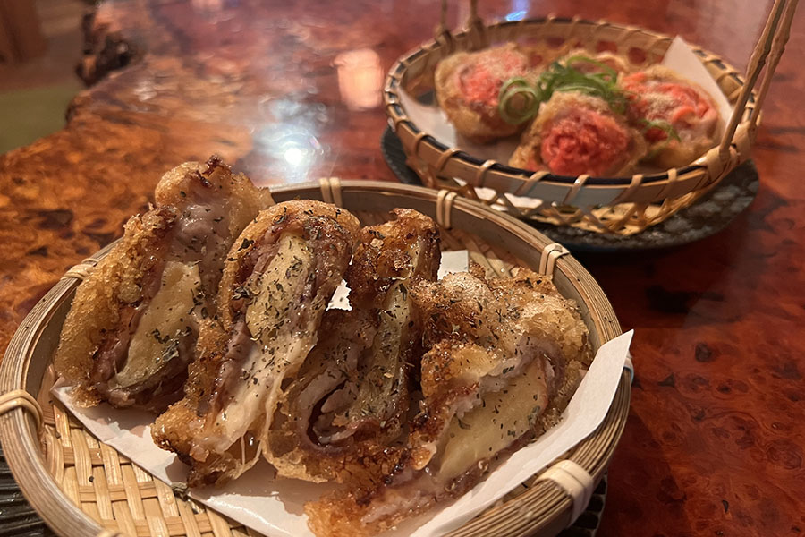ここだけの味が楽しめる創作料理も多数
